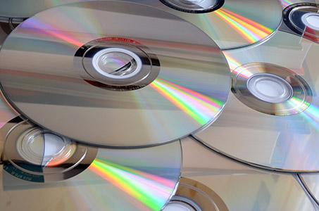 Kopieren Van Cd S Dvd S Blu Ray Kopieren Dupliceren Opgenomen Vermenigvuldigen Van Cd S Dvd S Met Opdruk Printmasta Polen