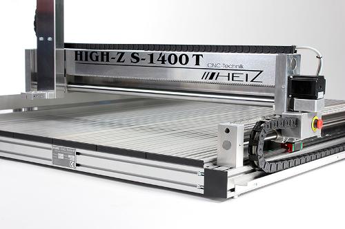 Cnc Frase Fur Holz Kunststoff Metall High Z S 1000 T Mit Verfahrwegen Von 1000 X 600 Mm Cnc Step Gmbh Co Kg Deutschland